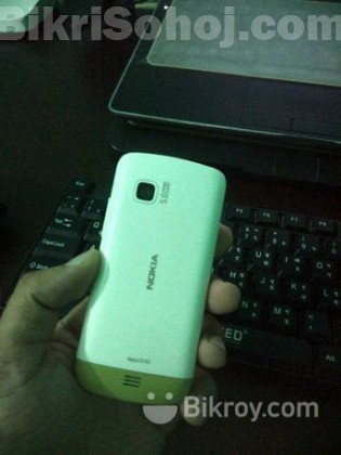 Nokia C5-03 . (Old)